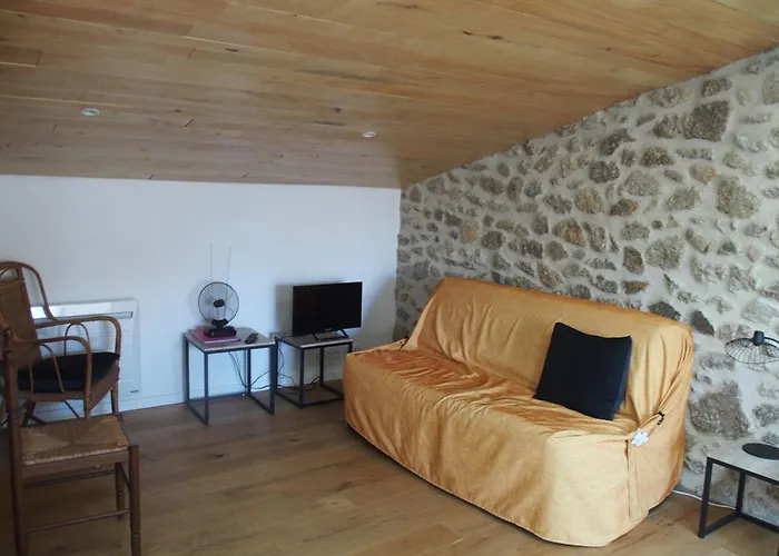Apartamento Git' De Pom' Saint-Romain-de-Lerps